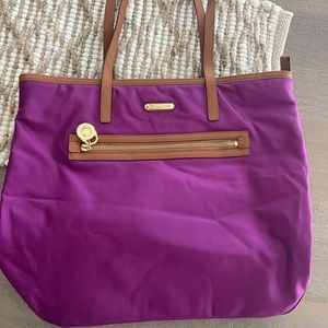 Michael Kors Tote - excellent condition